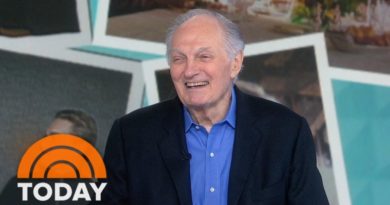 Alan Alda Talks About Candid Conversations With Celebs On His Podcast 'Clear+Vivid' | TODAY