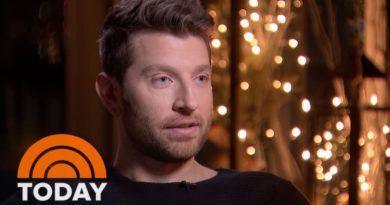 Brett Eldredge Talks Music, Family And Holiday Traditions | TODAY