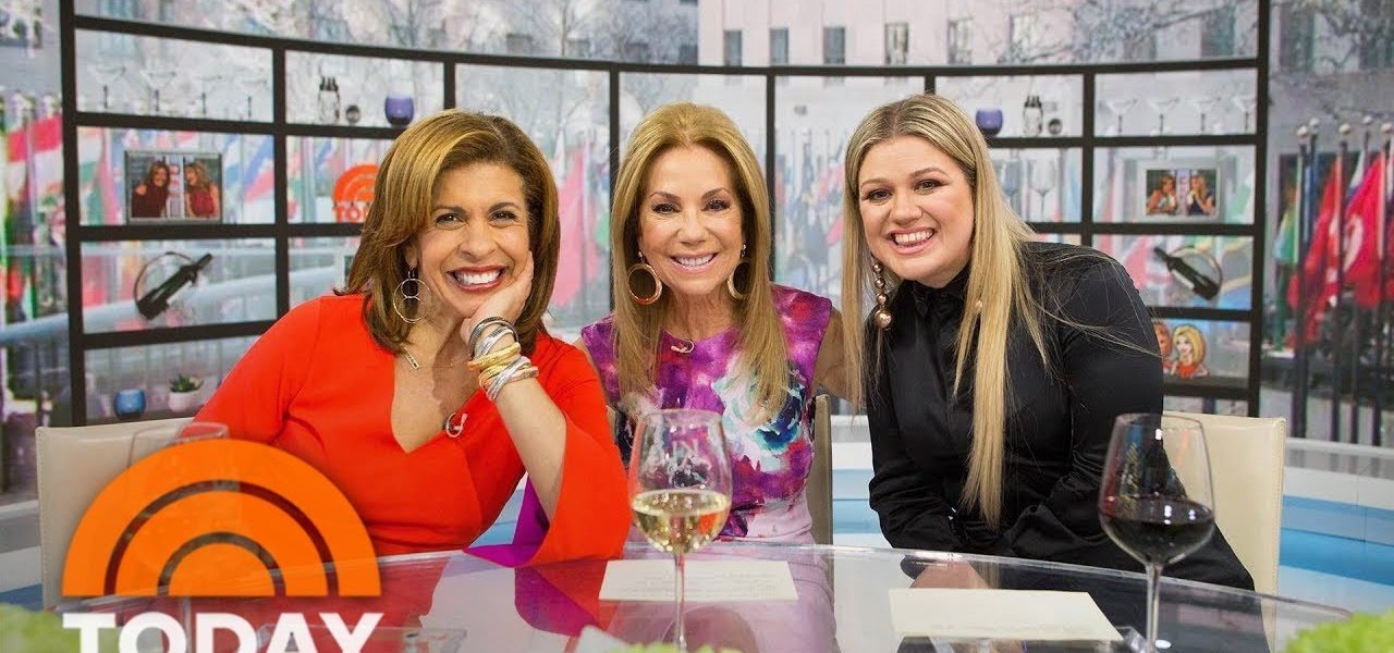 Kathie Lee Welcomes Hoda Back Along With Kelly Clarkson! | TODAY