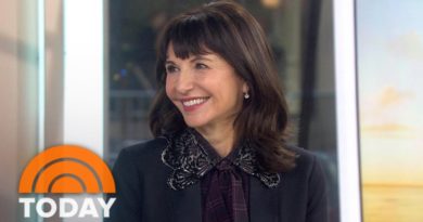 Mary Steenburgen Talks ‘Book Of Love,’ Husband Ted Danson | TODAY