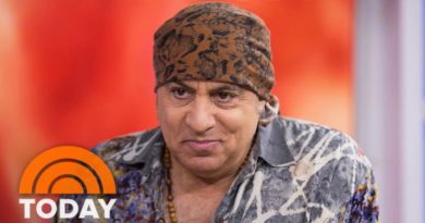 Steven Van Zandt Talks About Bruce Springsteen And His Own New Solo Album | TODAY