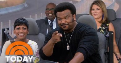 Comedian Craig Robinson Brings New Game Show ‘Caraoke Showdown’ to Studio 1A | TODAY