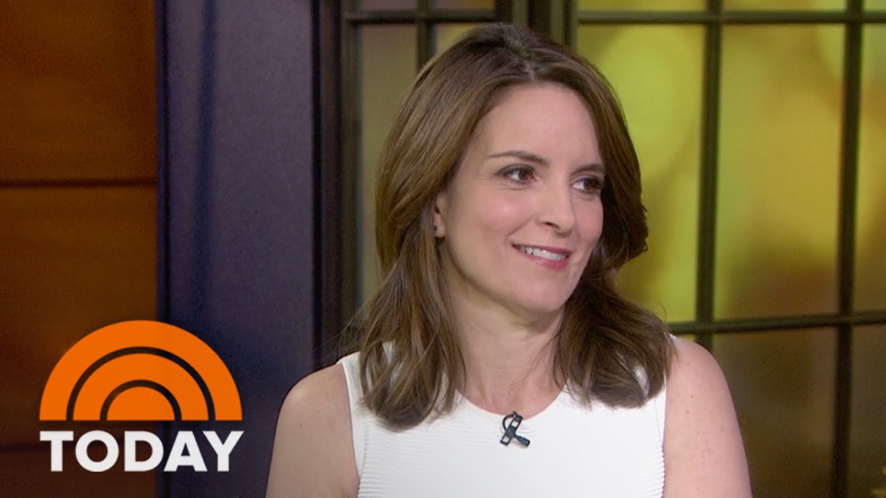 Tina Fey Laughs With ‘Unbreakable Kimmy Schmidt’ Costars | TODAY