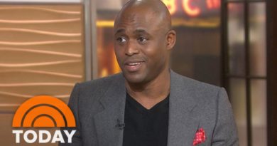 Wayne Brady In ‘Kinky Boots’: People Say I Look Like Michelle Obama | TODAY